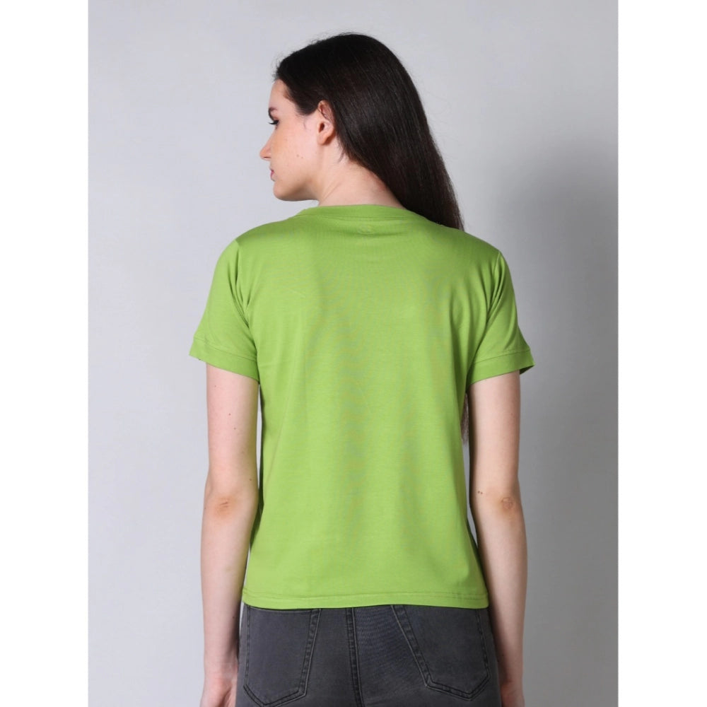 Classy Women's Cotton Blended Solid Round Neck Half Sleeve T-Shirt (Green)