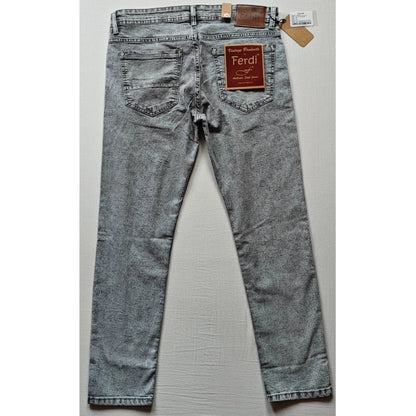 Generic Men's Cotton Blended Solid Tapered Jeans (Grey)