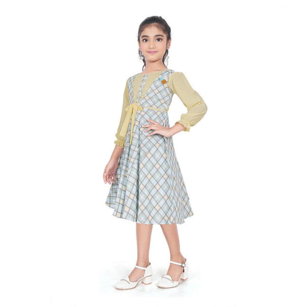 Generic Girl's Digital Twill Striped 3/4 th Sleeve Round Neck Dress (Light Green)